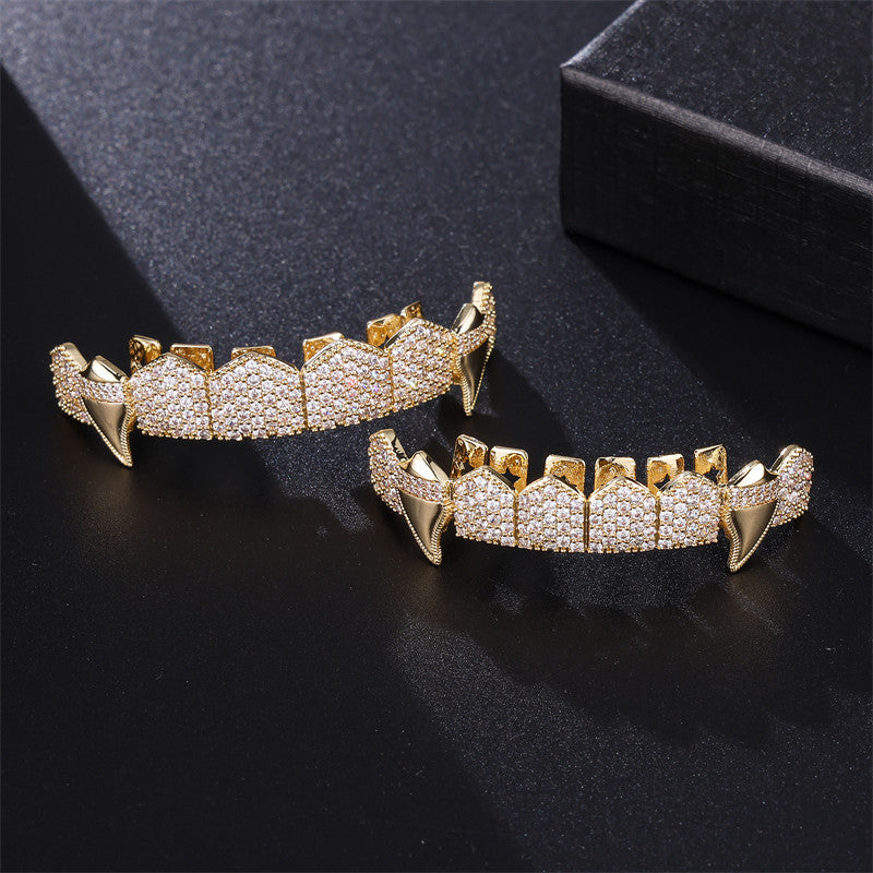 Vamp Life | 4 Prong Set Iced VVS Diamond CZ Blinged Out Hip Hop Fang Grillz Set