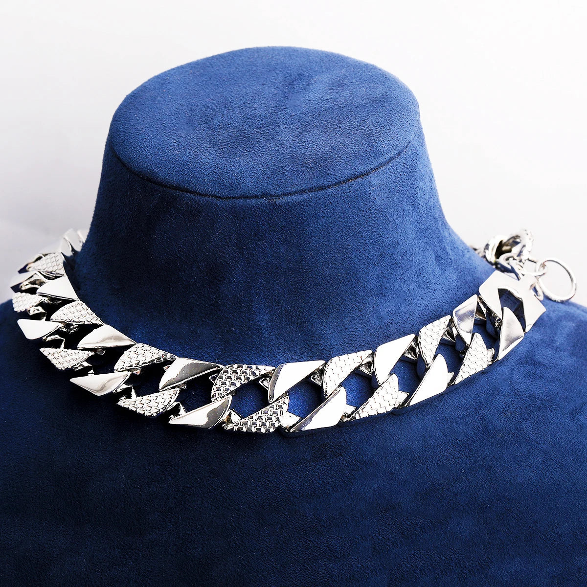 Patterned Cuban | 20mm Belcher Clasp Square Cut Designer Cuban Link Chain Necklace