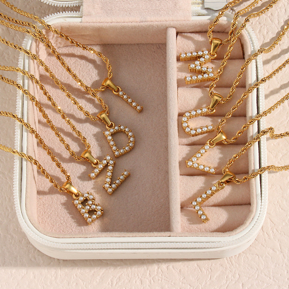 18k Gold No Fade Stainless Steel PVD Tarnish Free Elegant Pearl Letter Necklace