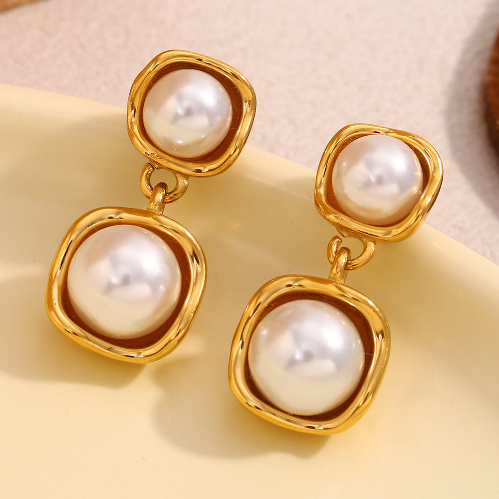 Ladies 18k Gold Round Pearl Stud Stainless Steel Waterproof Earrings