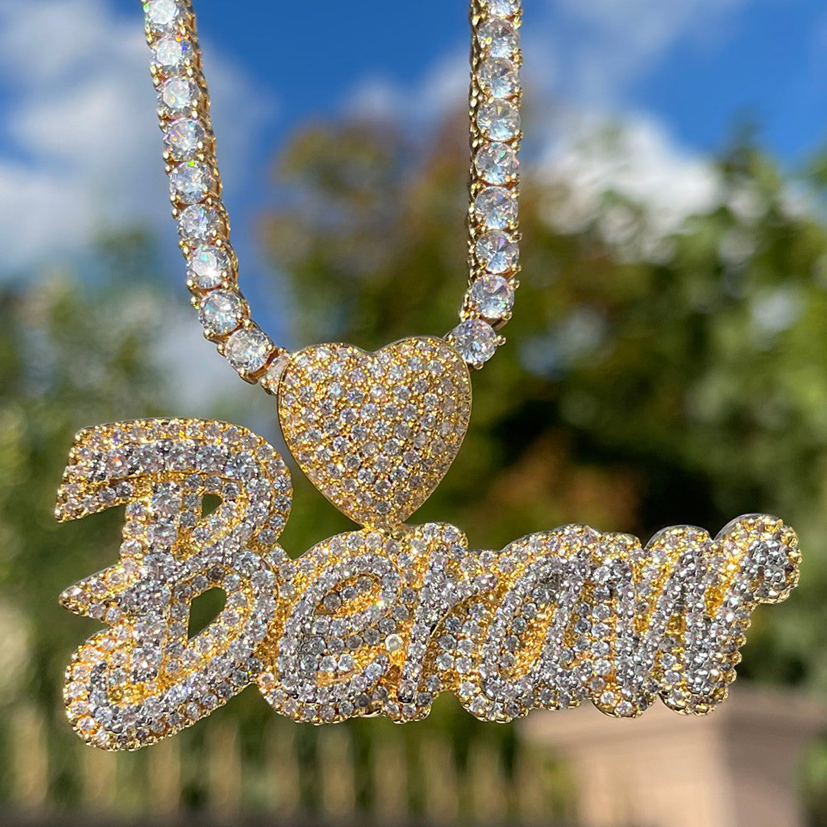 Majestic Heart | Cluster Stone VVS Diamond Ice Custom Made Name Necklace