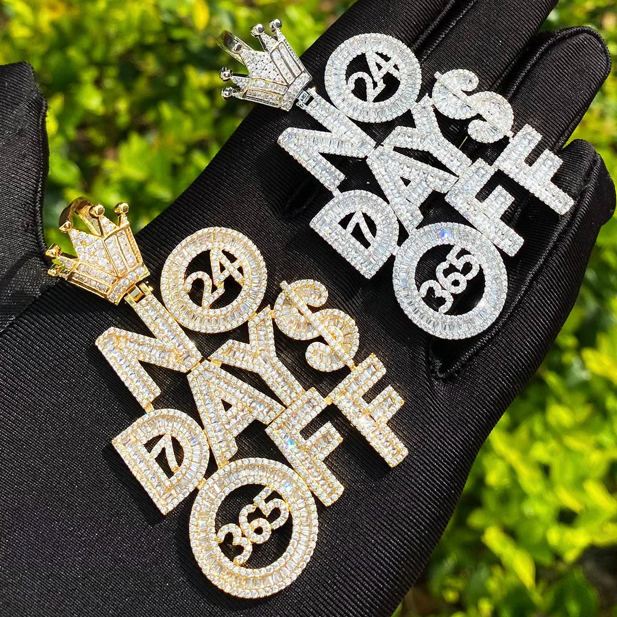 Hustlers Motto | VVS Diamond CZ Hip Hop No Days Of Iced Blinged Out Pendant