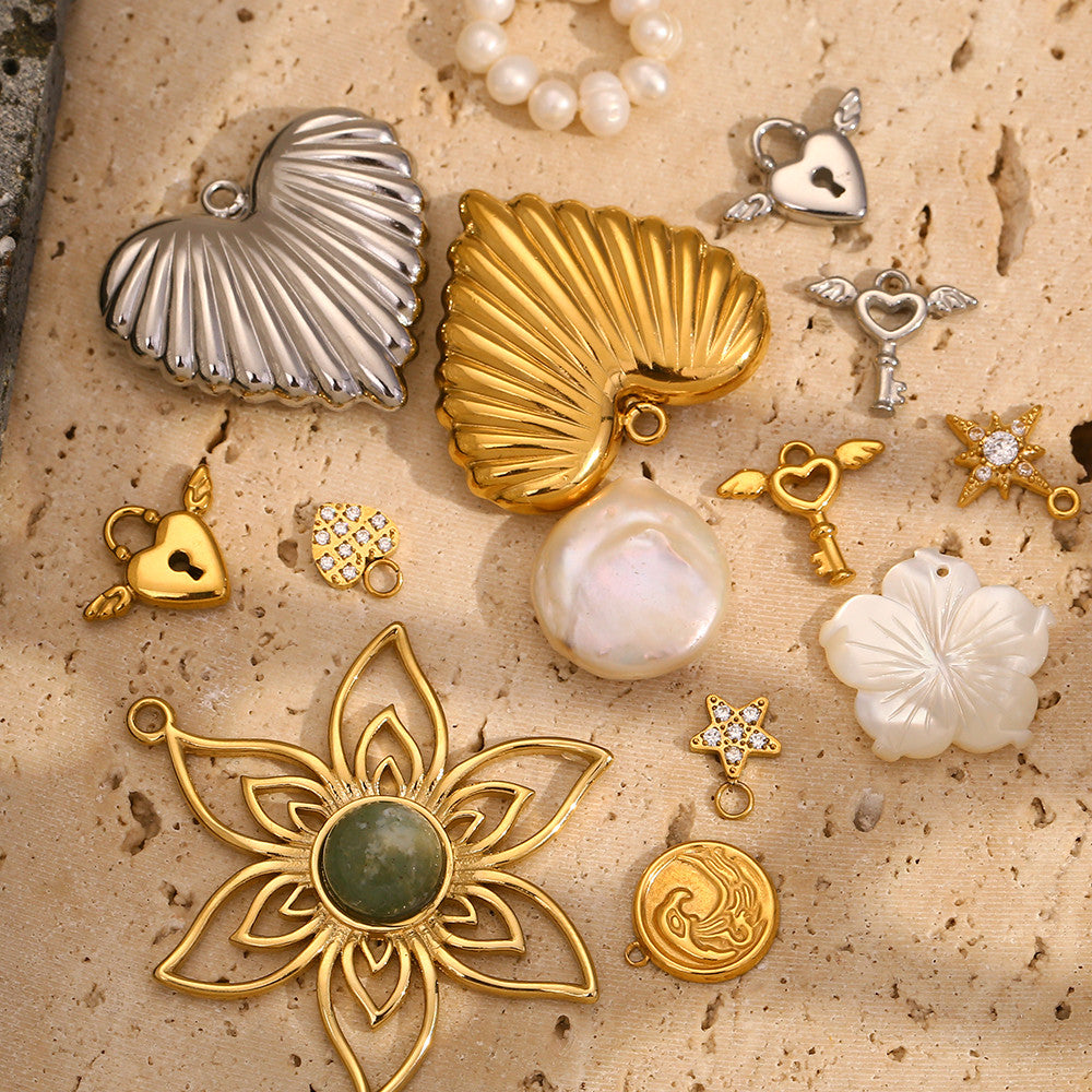 Sea Pearl Flower Heart 18k Gold Stainless Steel Pendants Charm Waterproof Necklaces
