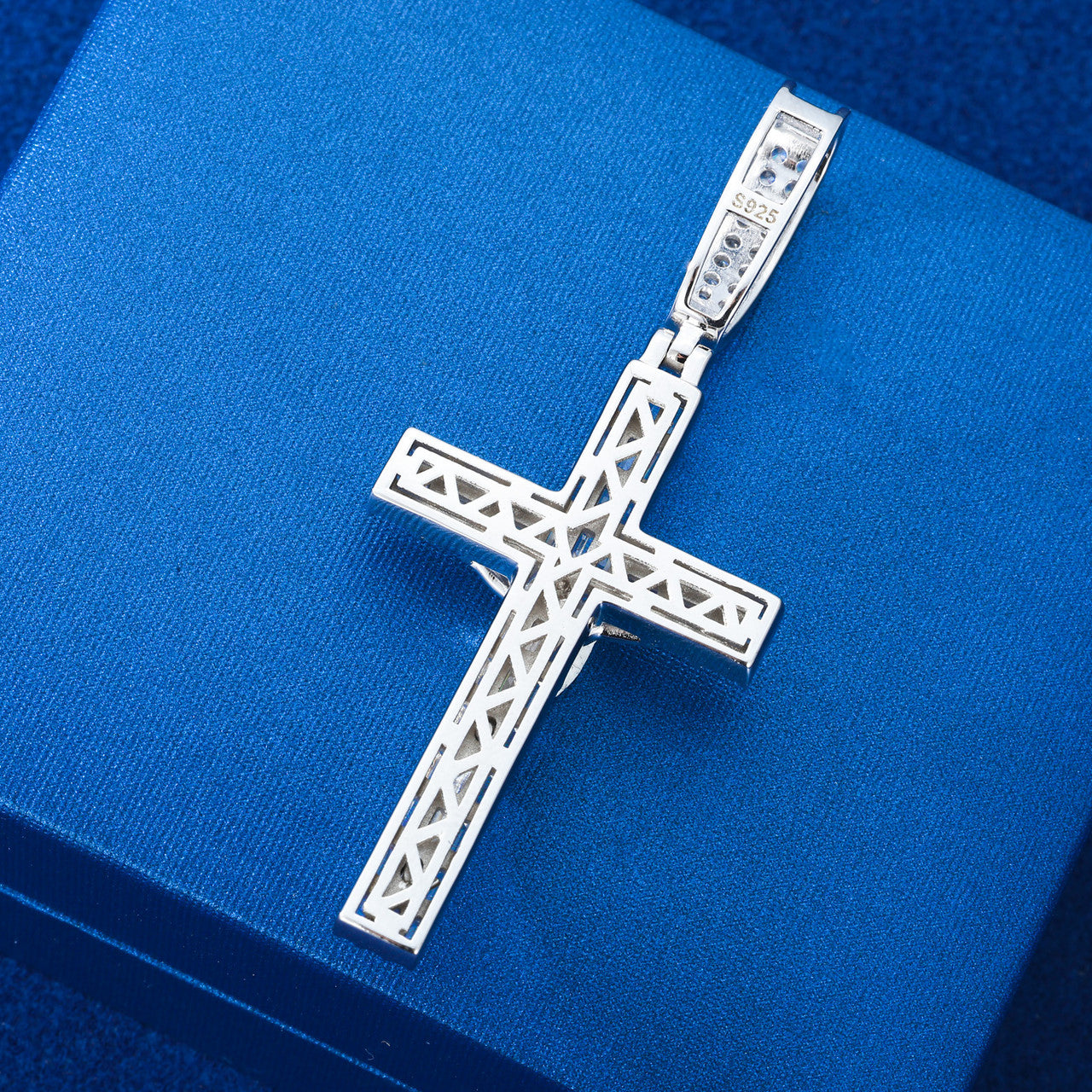 Luxury Cross | DVVS Baguette Moissanite Diamond Sterling Silver Hip Hop Jesus Piece