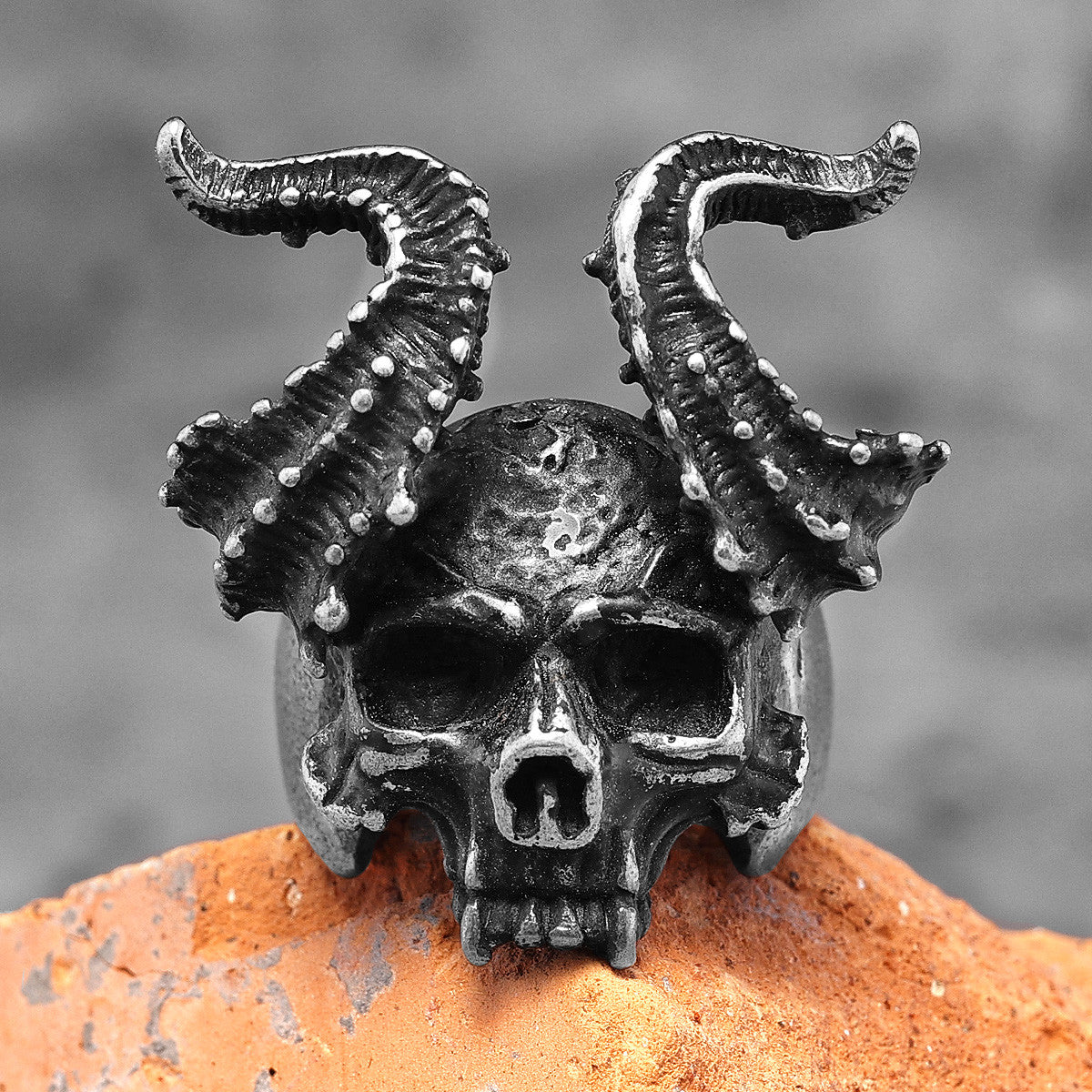 Vintage Black Maleficent 316L Stainless Steel Evil Skull Horn Men's Ring