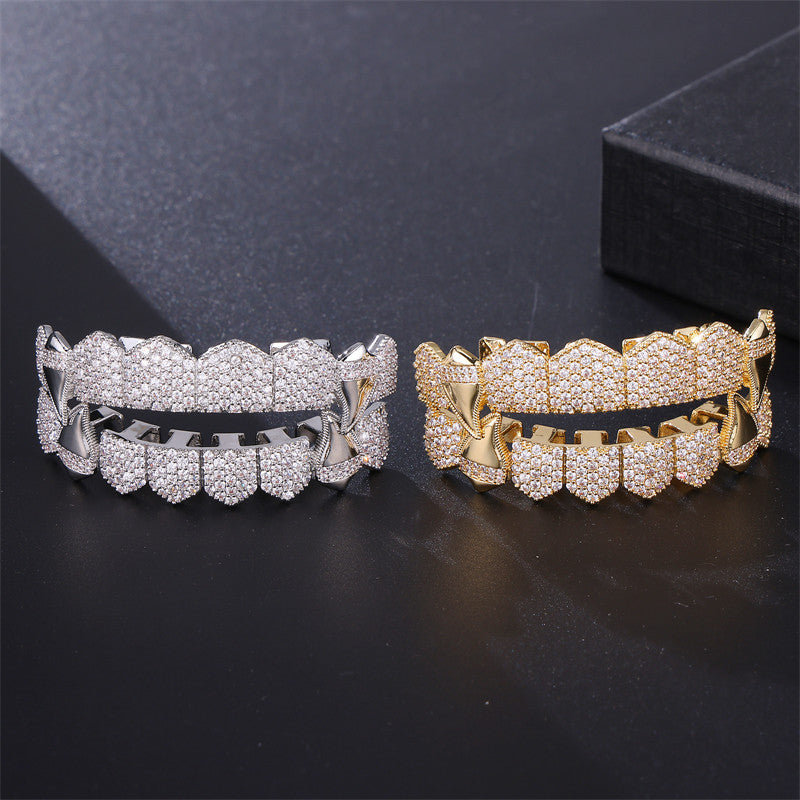 Vamp Life | 4 Prong Set Iced VVS Diamond CZ Blinged Out Hip Hop Fang Grillz Set