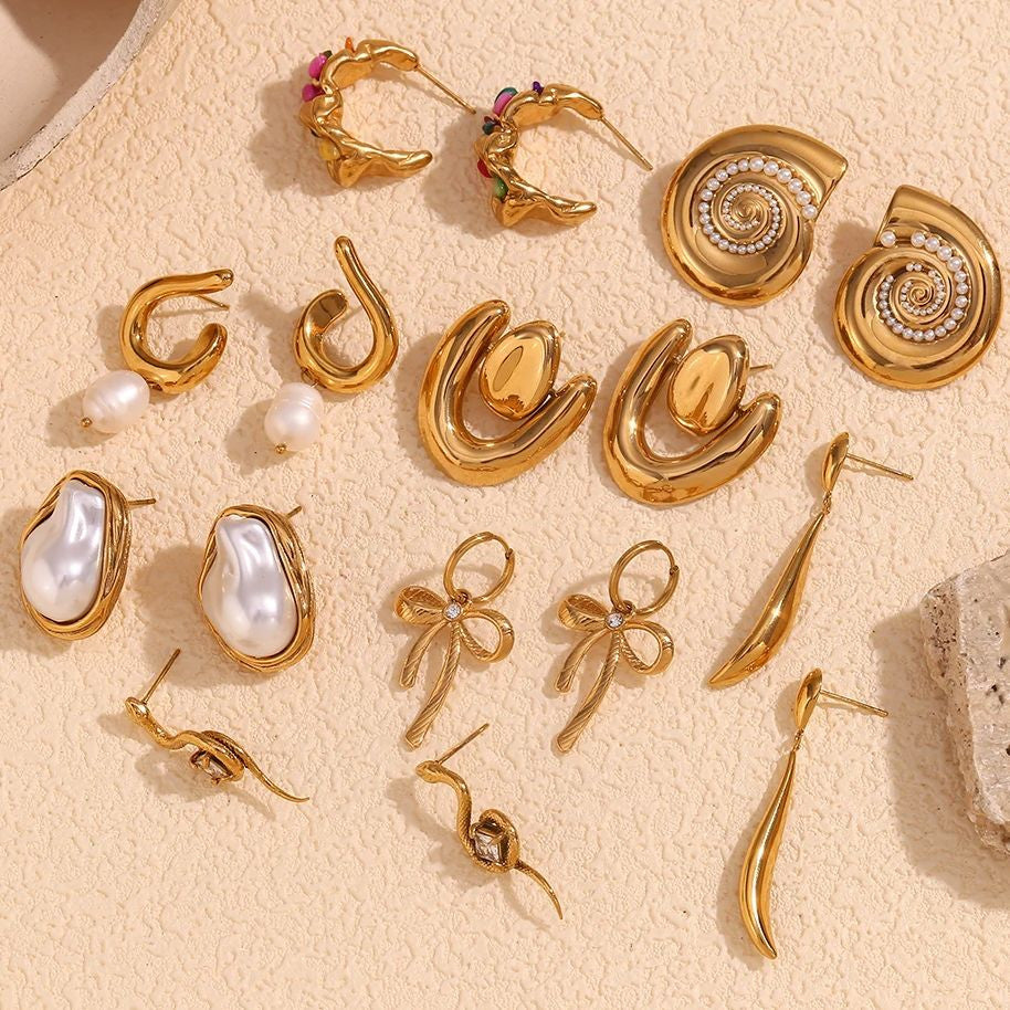 Ladies 316L Stainless Steel 18k Gold Waterproof Curved Hook Pearl Pendant Earrings