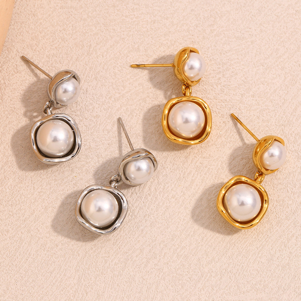 Ladies 18k Gold Round Pearl Stud Stainless Steel Waterproof Earrings