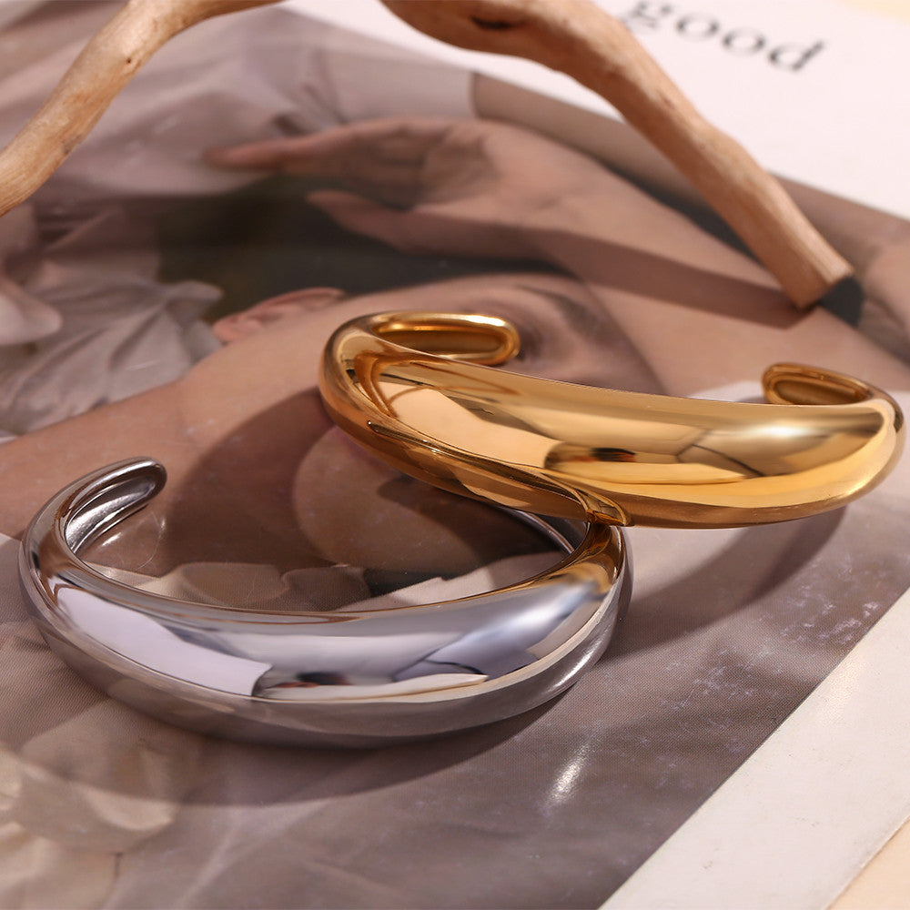 Ladies 18k Gold Smooth Polished Waterproof Stainless Steel Timeless Classic Bangle Bracelet