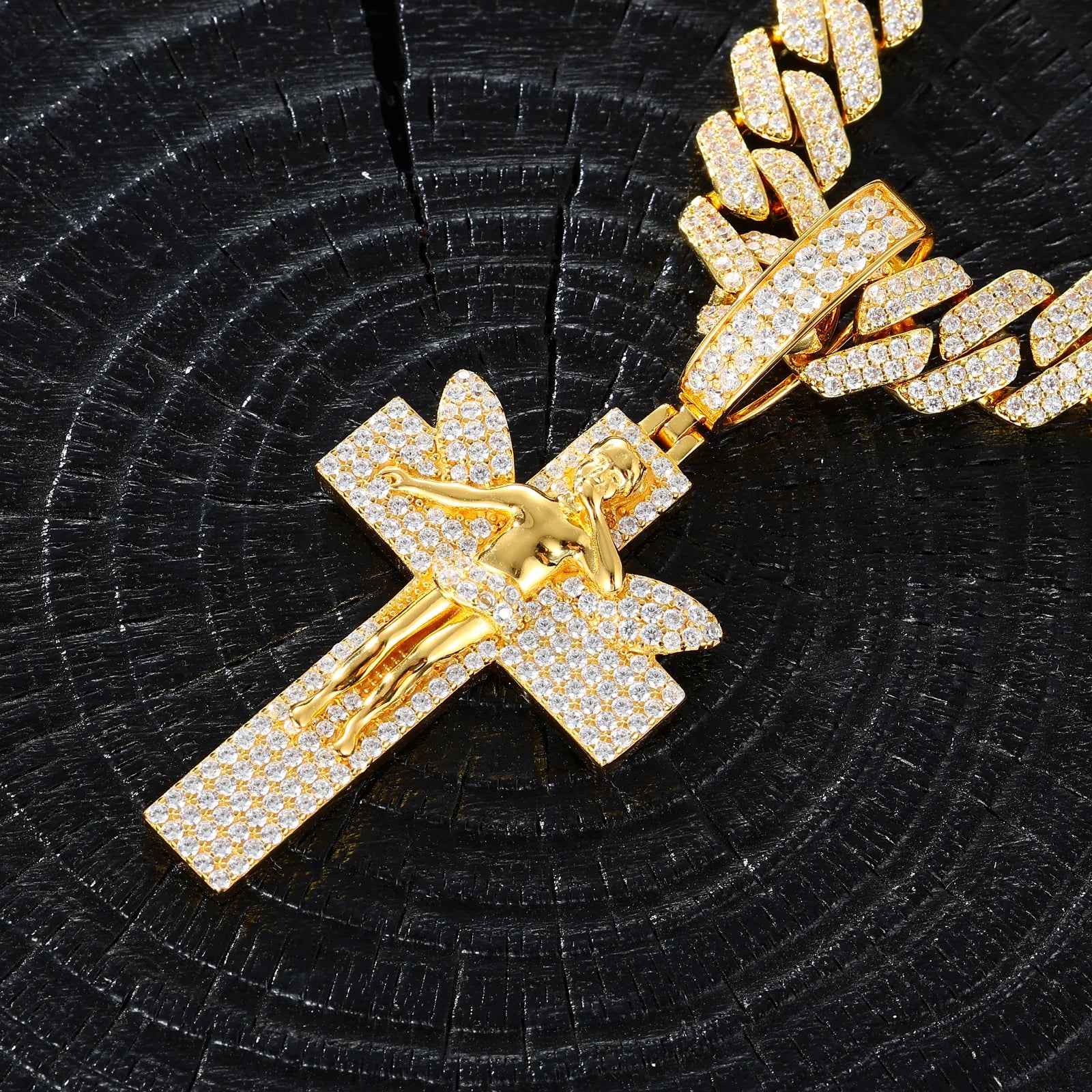 All Seeing Cross | 925 Sterling Silver D VVS1 Moissanite All Seeing Eye Hip Hop Cross Pendant