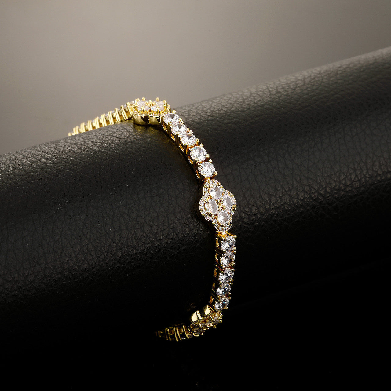 Clover Field | VVS Diamond CZ Iced Blinged Out 4mm Four Leaf Clover Tennis Bracelet