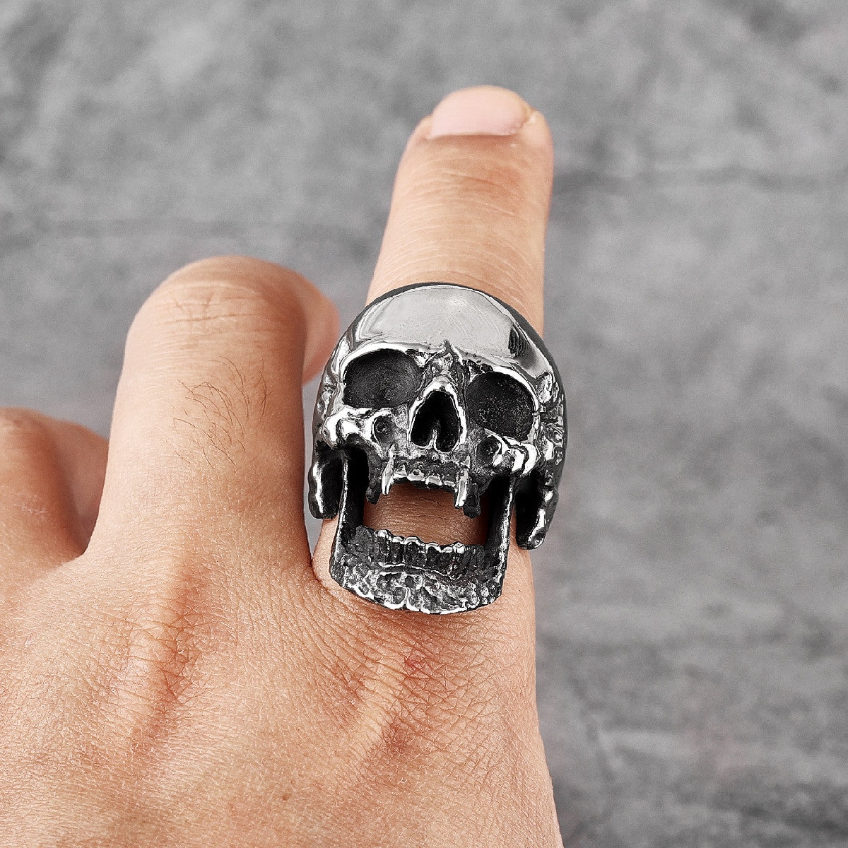 Mens Stainless Steel Screaming Demon Hell Skull Street Wear Rings