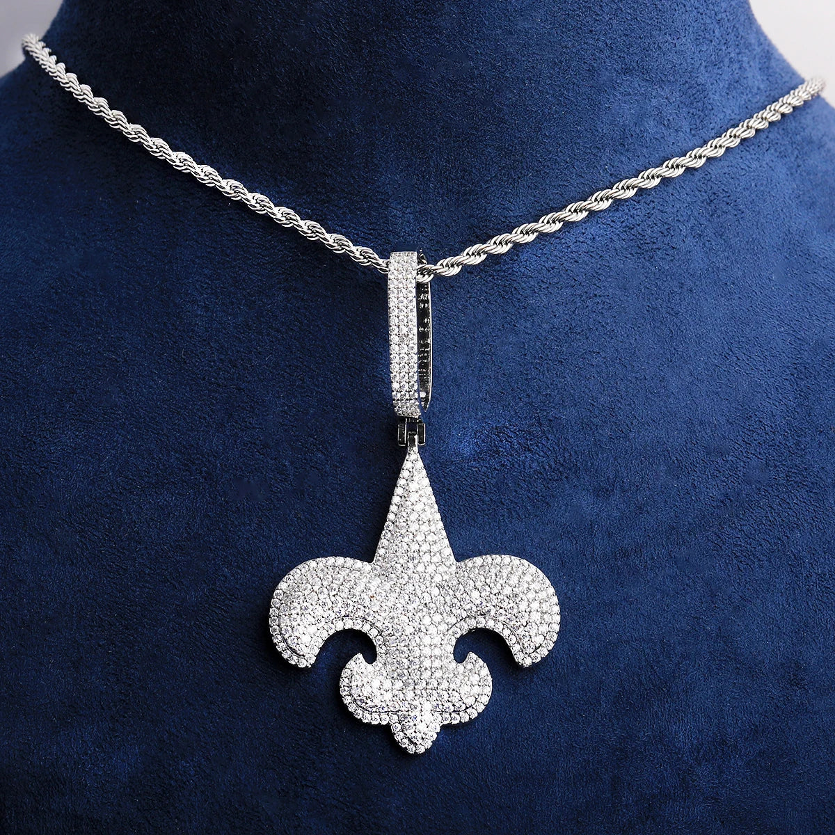 Fleur-de-lis | VVS Diamond CZ 5AA+ 24k 925 Silver Rose Gold Hip Hop Pendants