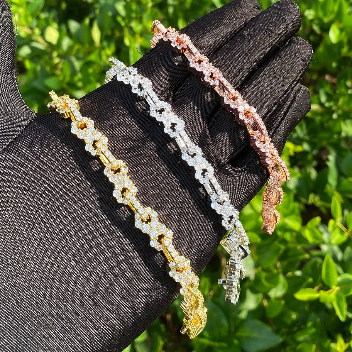 Infinite Cuban | Iced Blinged Out VVS Diamond CZ Infinity Cuban Link Chain Bracelet