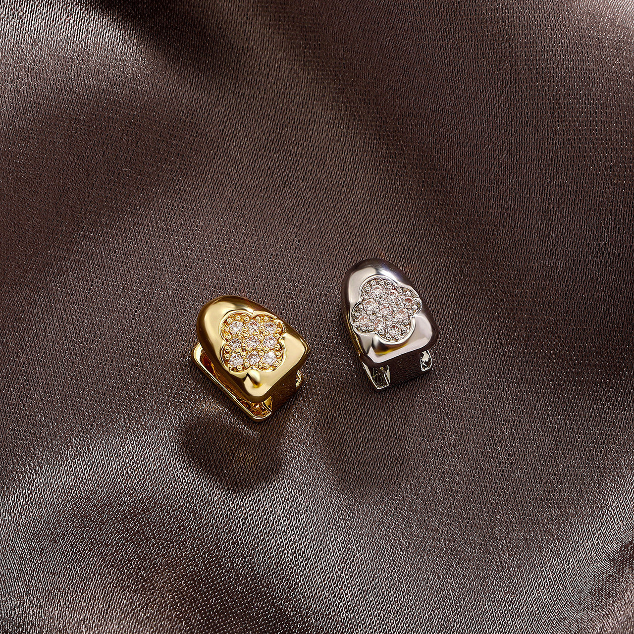 Iced HoneyComb | VVS Diamond CZ Stone 4 Prong Set Mouth Teeth Tooth Hip Hop Grillz