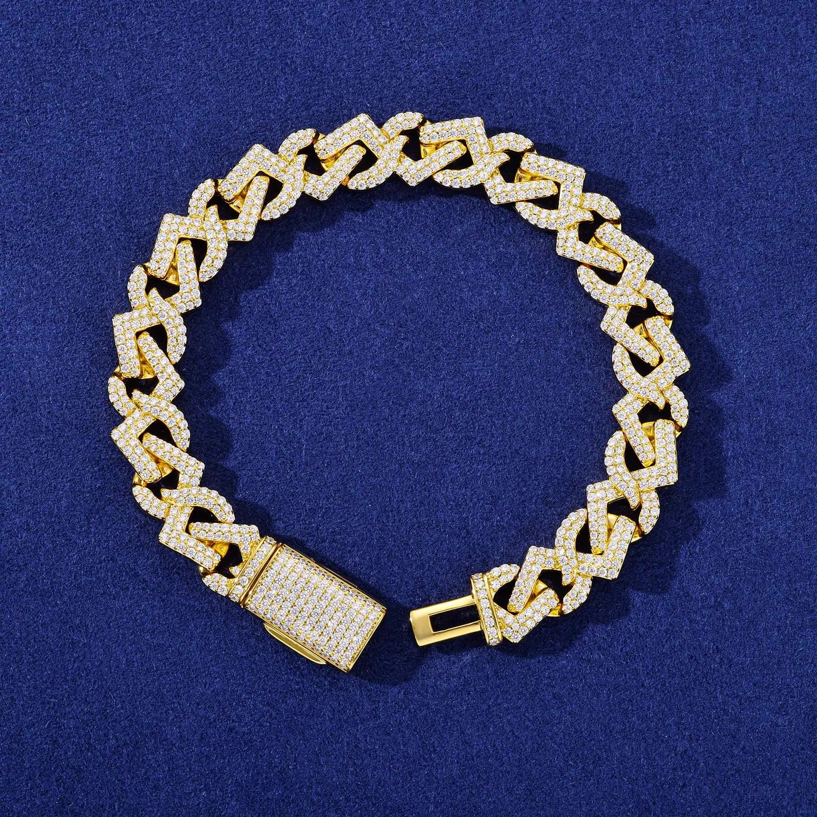 Cuban Infinite | VVS Moissanite Diamond 11mm 925 Silver Infinite Cuban Link Bracelet