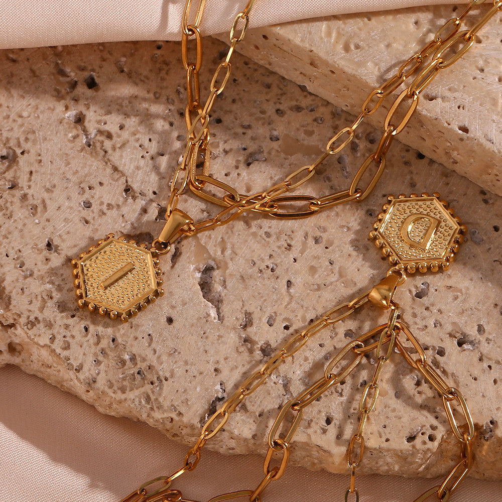 Ladies 18k Gold Hexagonal Shape A-Z Alphabet Letters Hip Hop Chain Pendant Necklaces