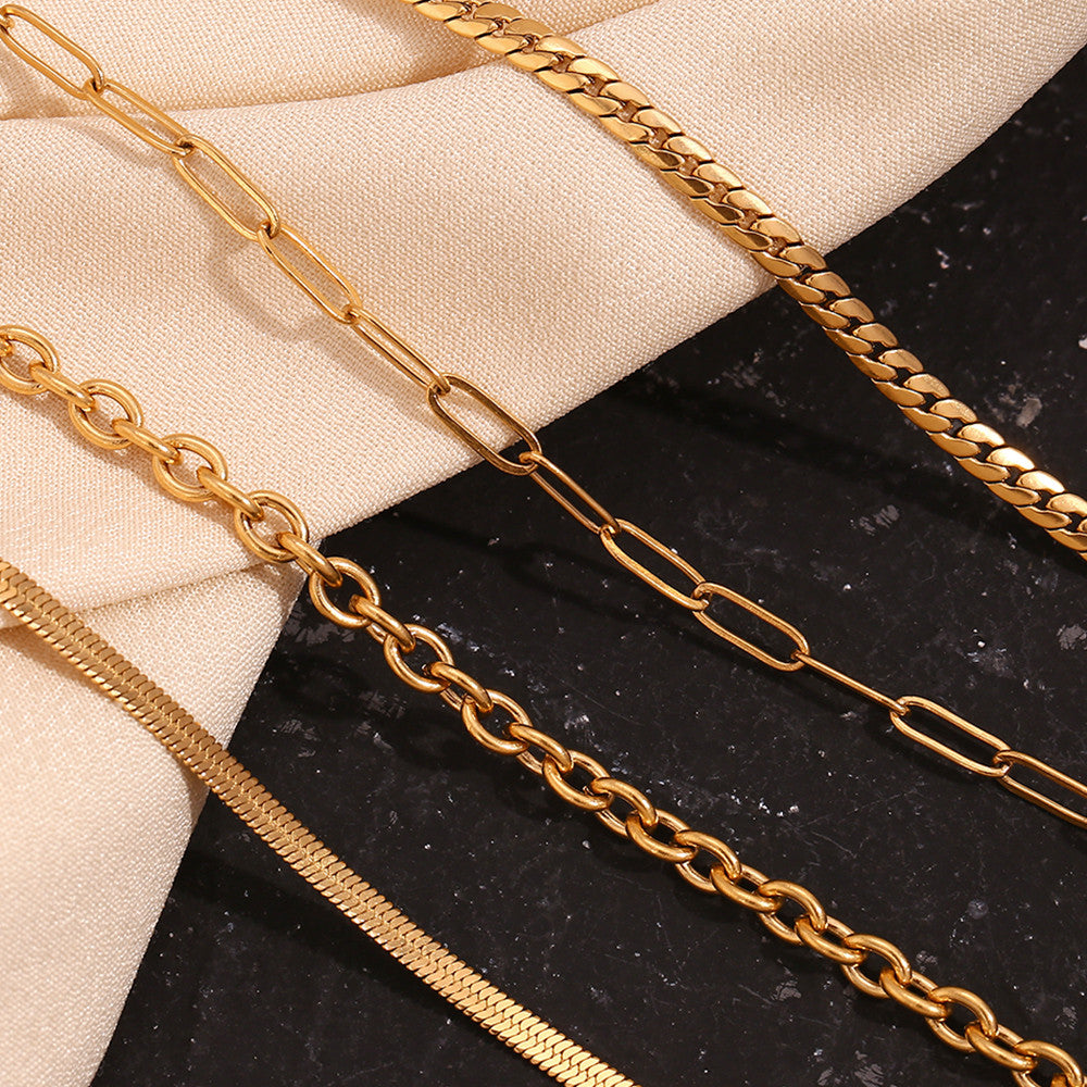 O-Shaped | Spring Buckle 18k Gold No Tarnish Stainless Steel Pendant Necklace