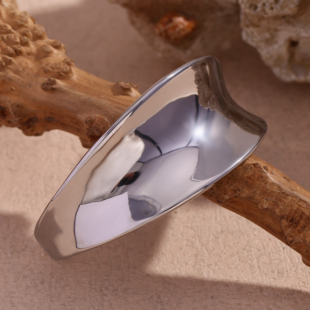 Silver 18k Gold Tarnish Free Stainless Steel Smooth Three-dimensional Concave Bracelet