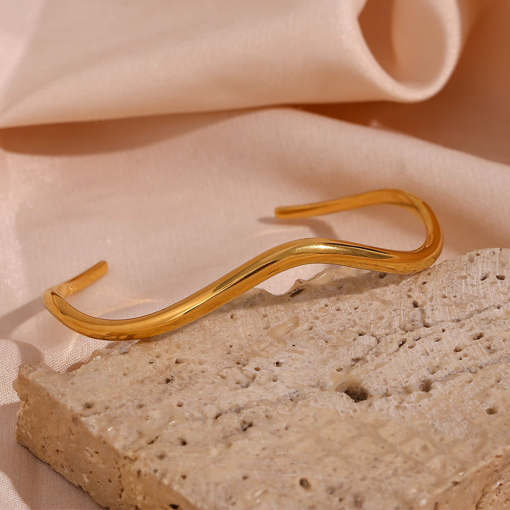 Women's 18k Gold Waterproof Wave Shape Solid Stainless Steel Cuff Bracelet