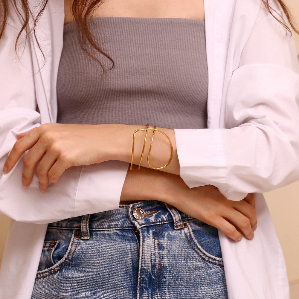 18k Gold Solid Stainless Steel Waterproof Line Heart Bracelet