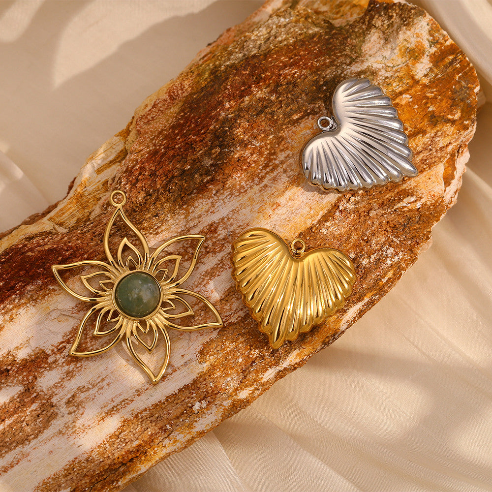 Sea Pearl Flower Heart 18k Gold Stainless Steel Pendants Charm Waterproof Necklaces