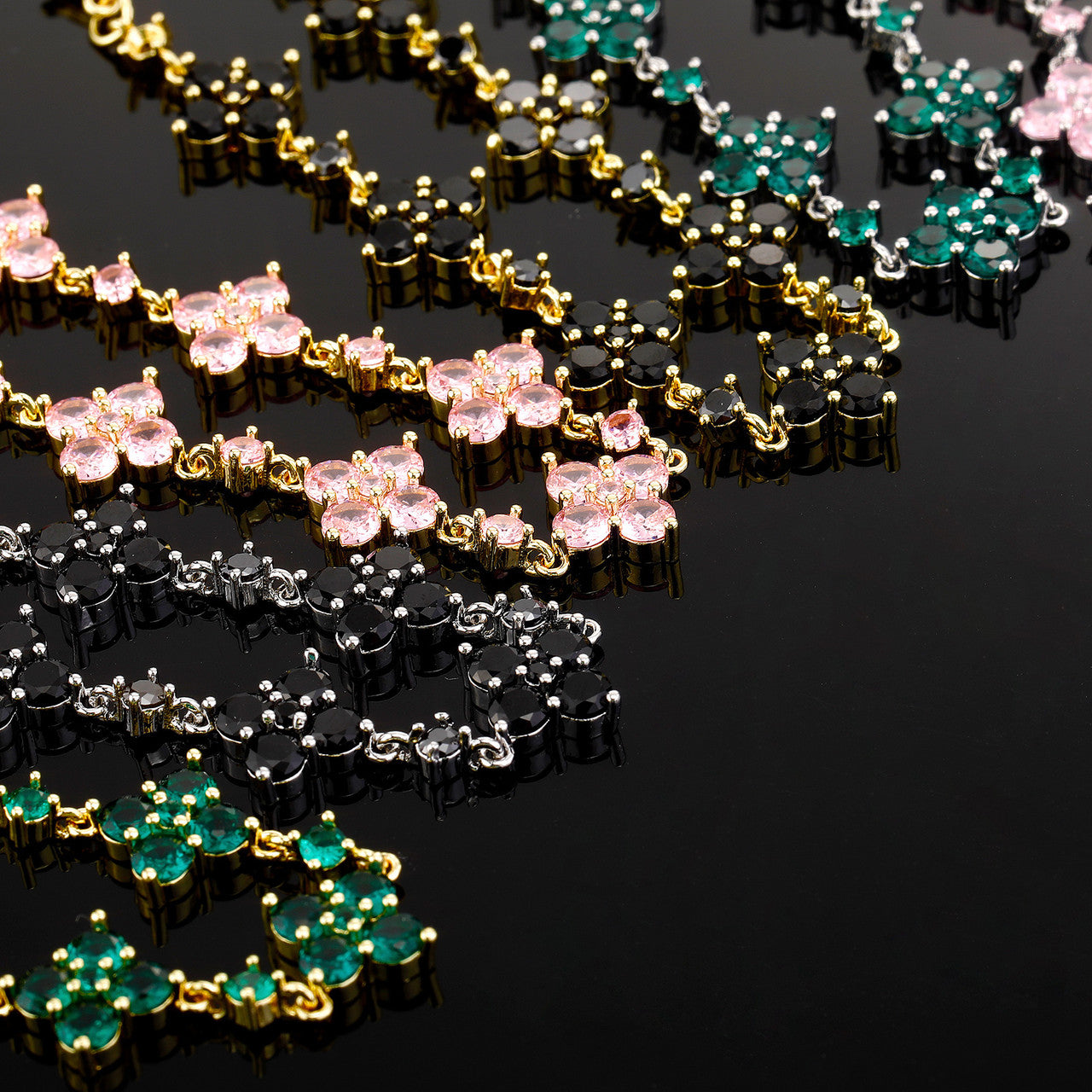 Ladies VVS Diamond CZ Iced Blinged Out Colorful Clover 7Inch Bracelet