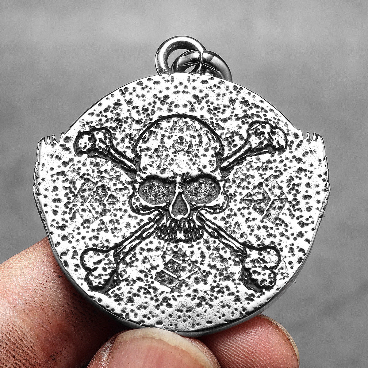 Ride Or Die | Vintage Look Motorcycle Iron Heart Skull Rider Stainless Steel Men Pendant