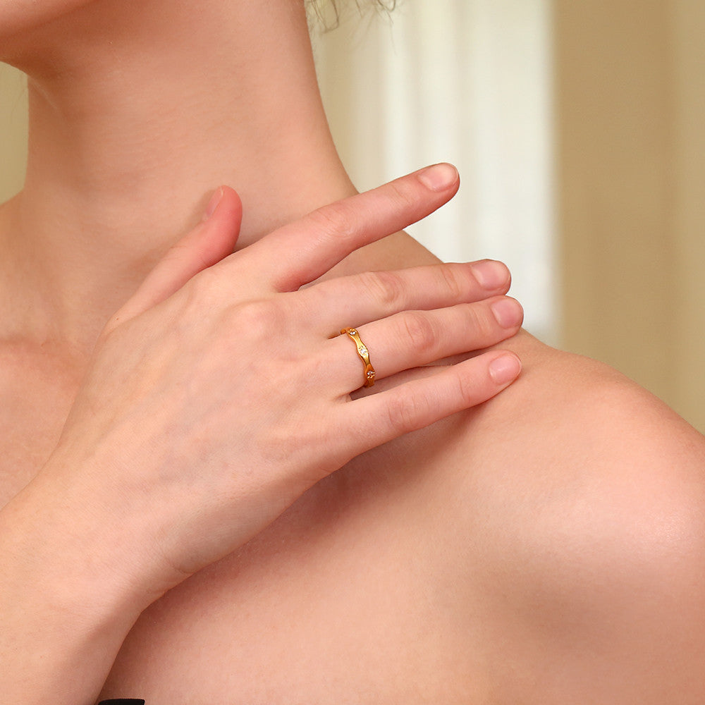 Ladies CZ 18k Gold Solid Stainless Steel Star Wave Stone Everyday Wear Ring