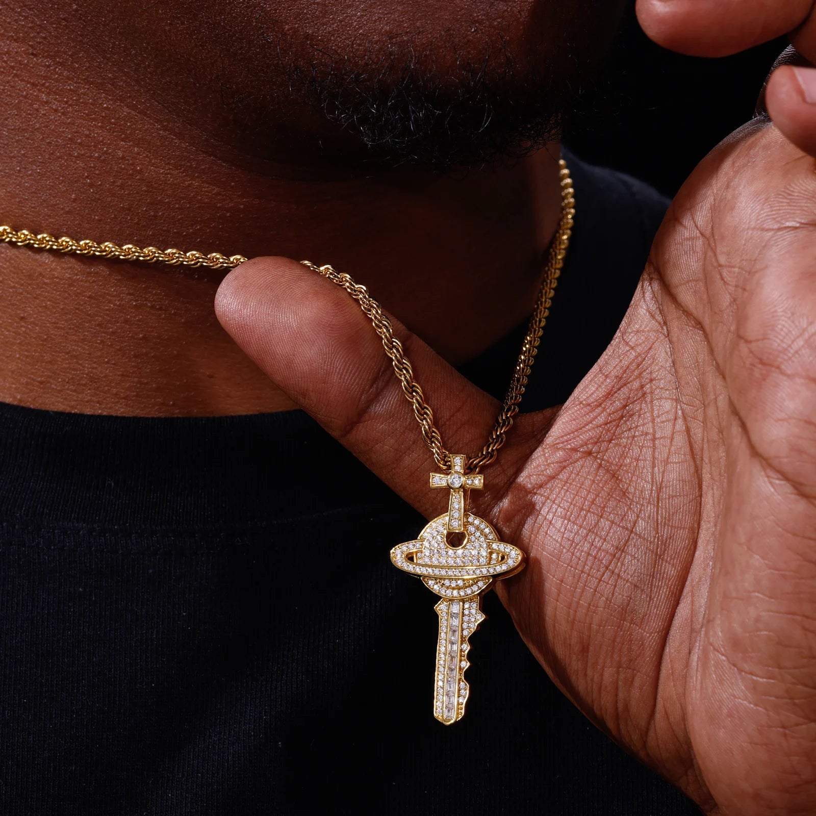 The Master Key | Hip Hop VVS Moissanite Diamond 925 Silver Cross Saturn Key Pendant