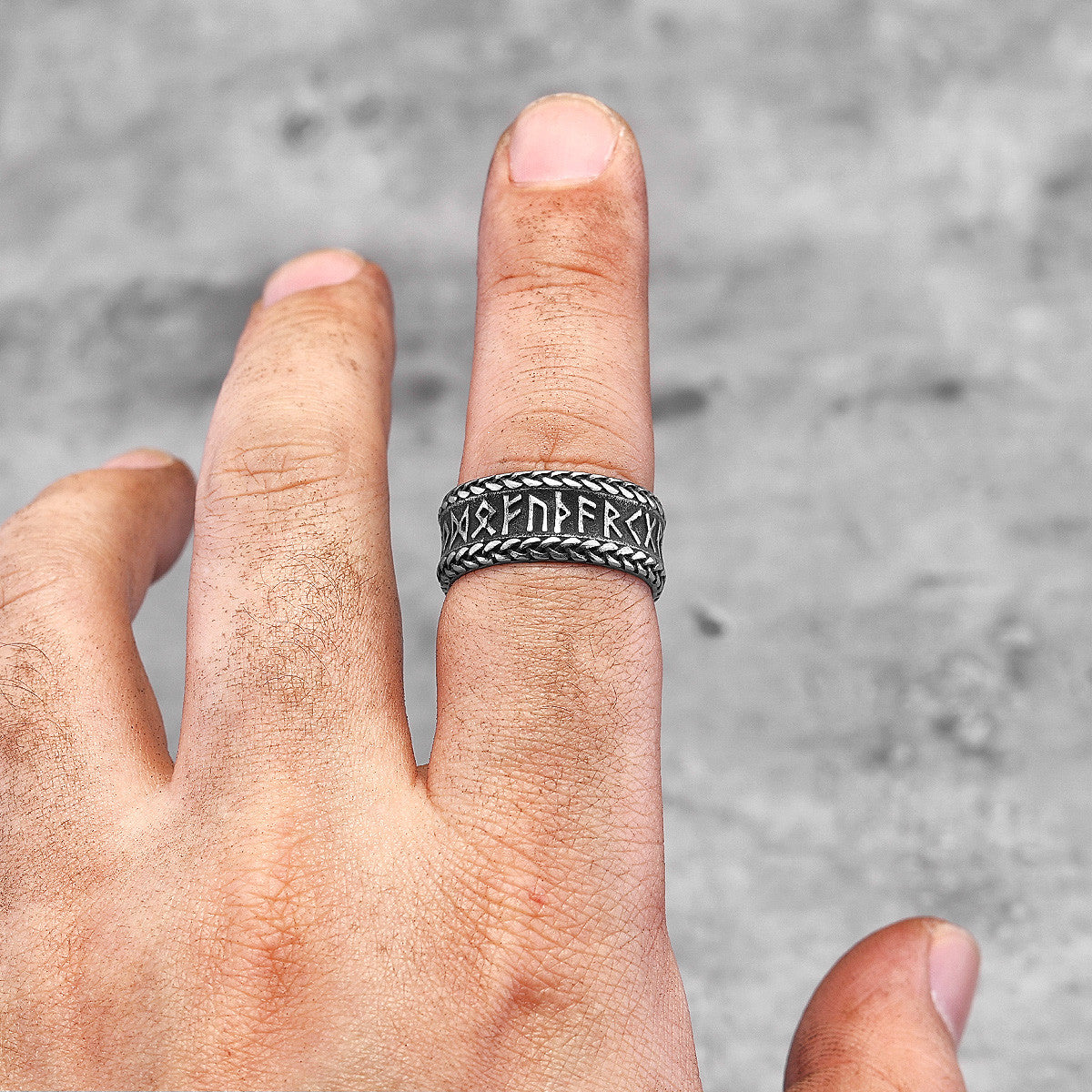 Vintage Nordic Letters | 316L No Fade Stainless Steel Viking Characters Rings
