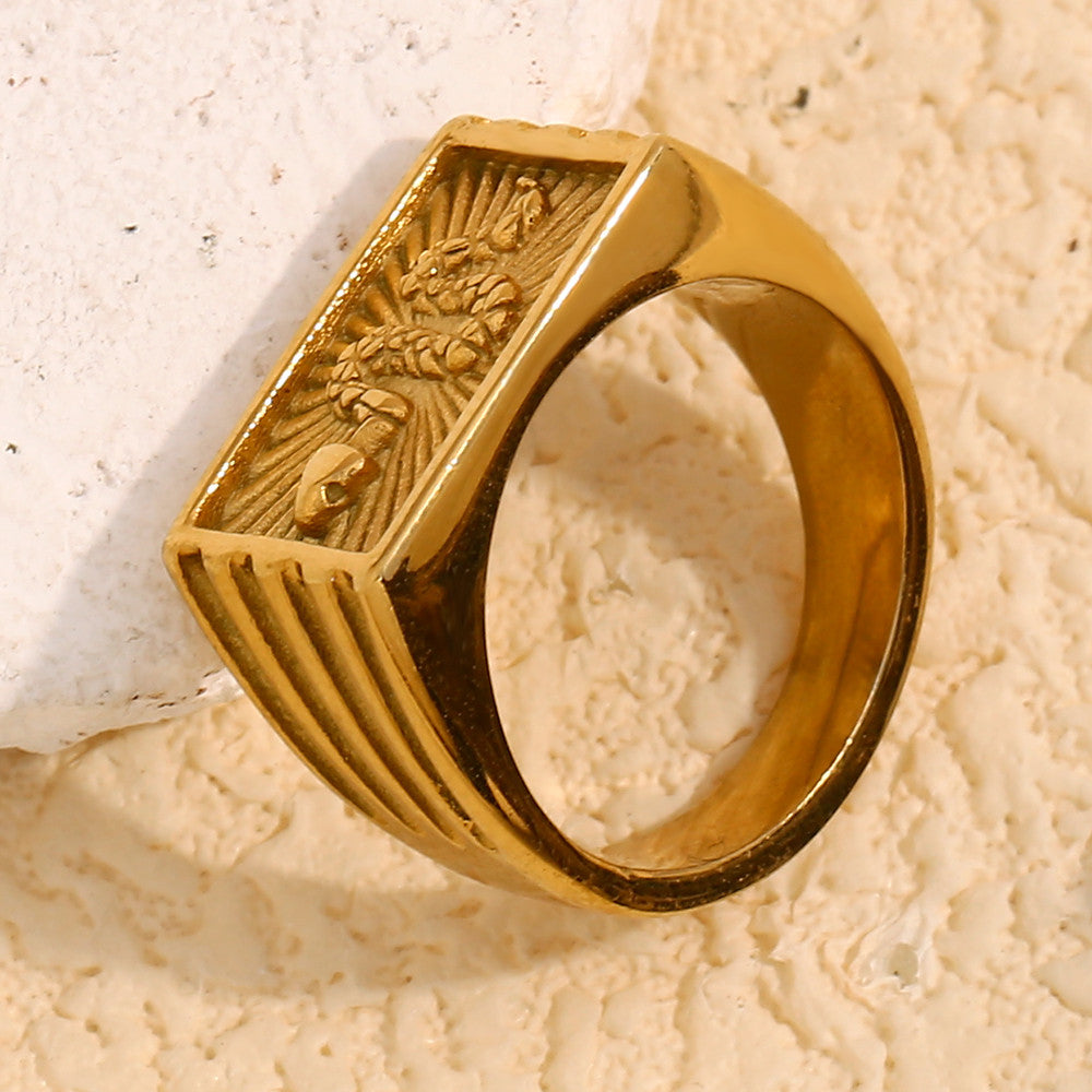 Snake Charmer | Waterproof 18k Gold Stainless Steel Waterproof Snake Engraved Ring