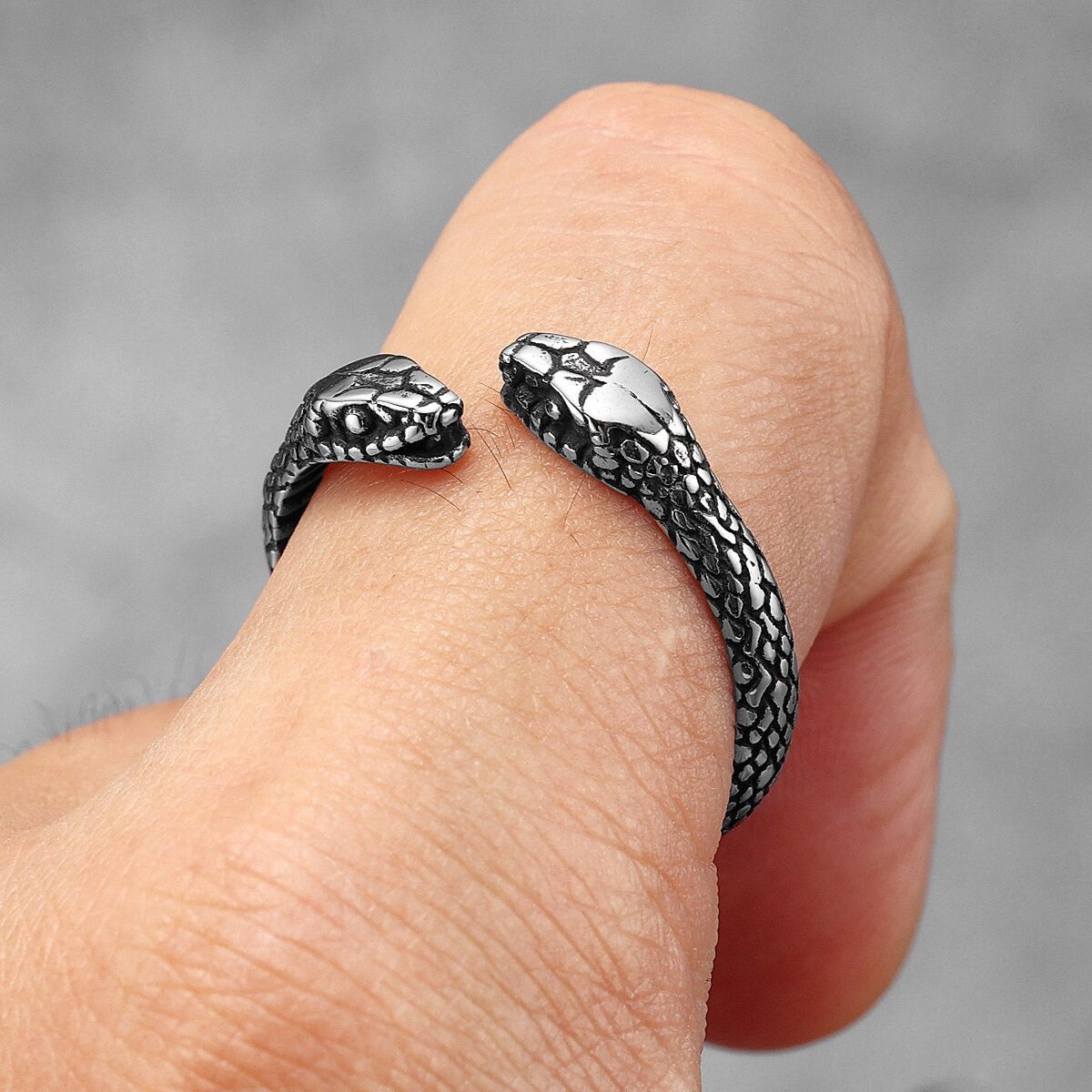Mens Open Snake Stainless Steel No Fade Street Wear Unique Rings