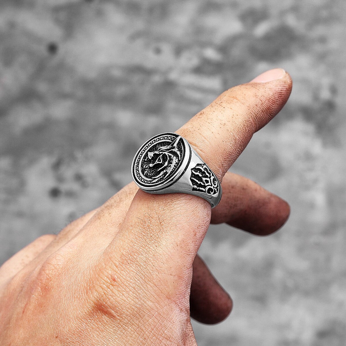 Mens Solid Stainless Steel No Fade Howling Werewolf Paw Unique Rings