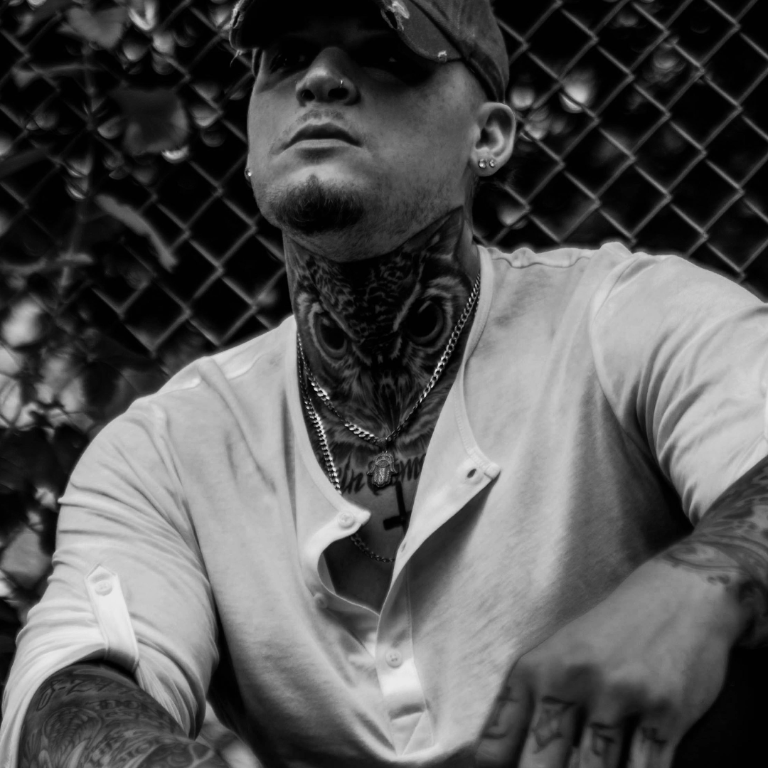 Coupon design template for a huge sale 1013e 5