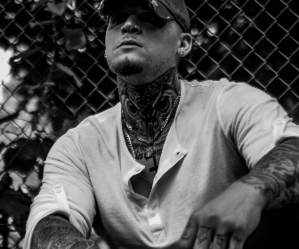 Coupon design template for a huge sale 1013e ad gdn size 1